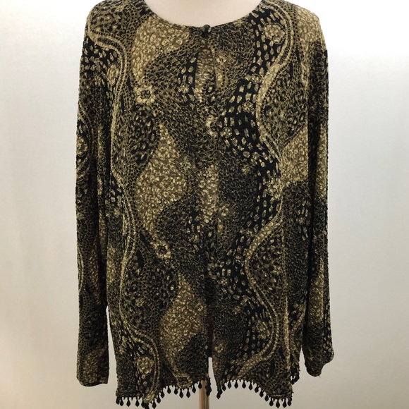 Woman’s MSK 2-Piece Top - Picture 2 of 5